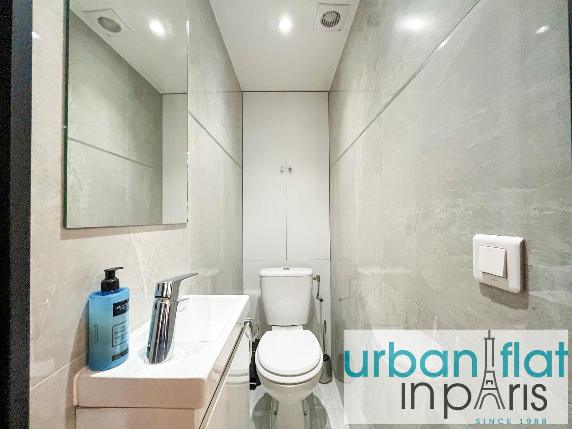 Appartement 100 - Luxury 2 Bedroom - Beaubourg Marais Parijs